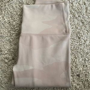 Offline Aerie Camo Leggings